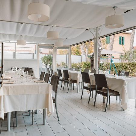Hotel Milton Marina di Pietrasanta Luaran gambar