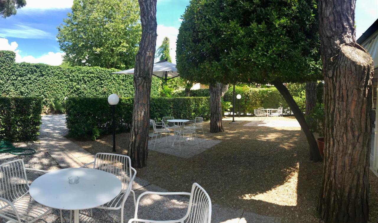 Hotel Milton Marina di Pietrasanta Luaran gambar