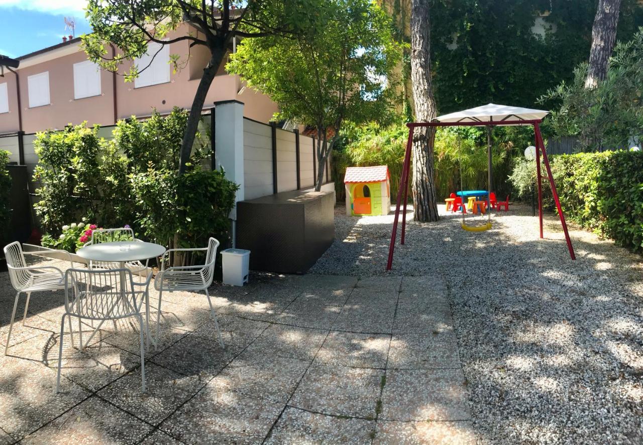 Hotel Milton Marina di Pietrasanta Luaran gambar